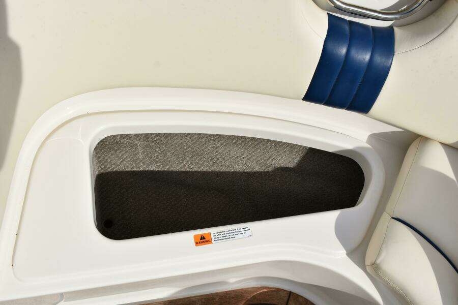 2003 Chris-Craft Launch 25