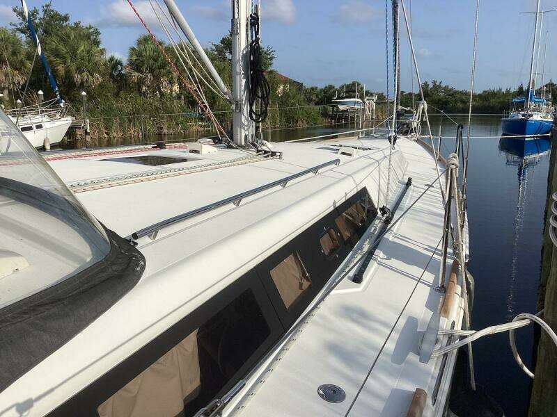2012 Beneteau Oceanis ICW