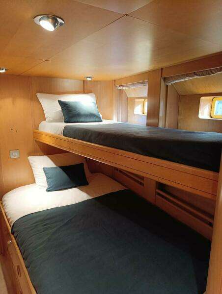 1989 Sensation Yachts 