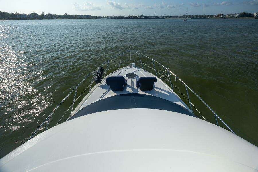 2010 Meridian 391 Motor Yacht