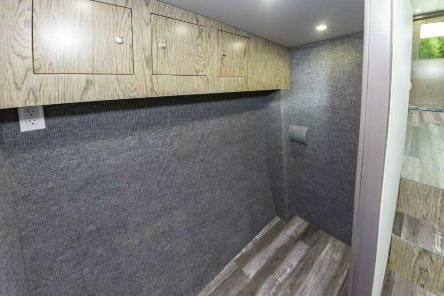 5b6450ab 2378 4b44 8878 772891b46193