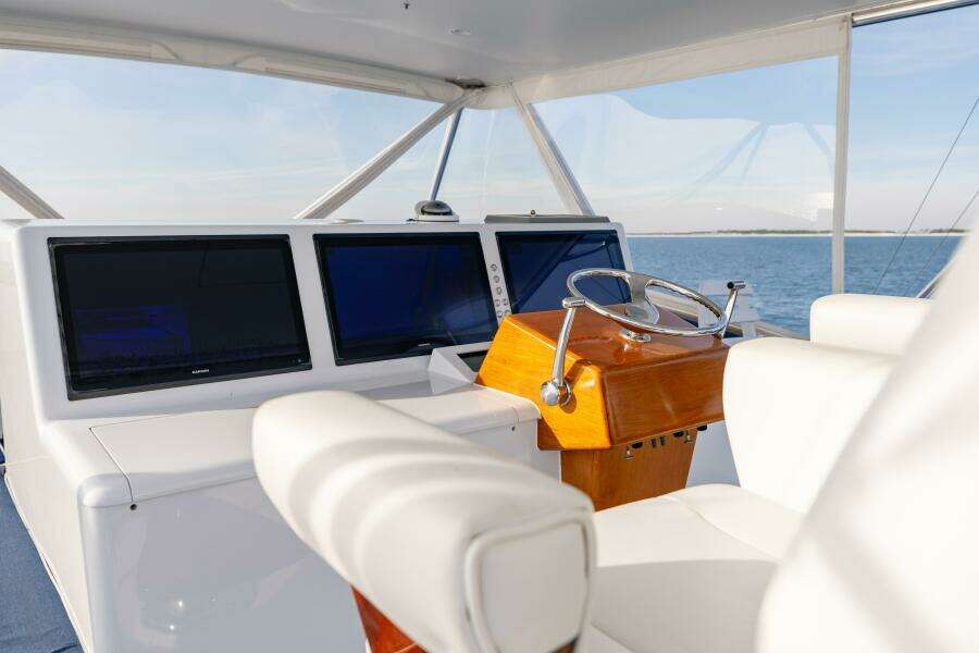 2006 Jim Smith 68 Convertible- Helm