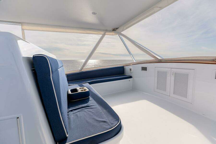 2006 Jim Smith 68 Convertible- Flybridge Seating