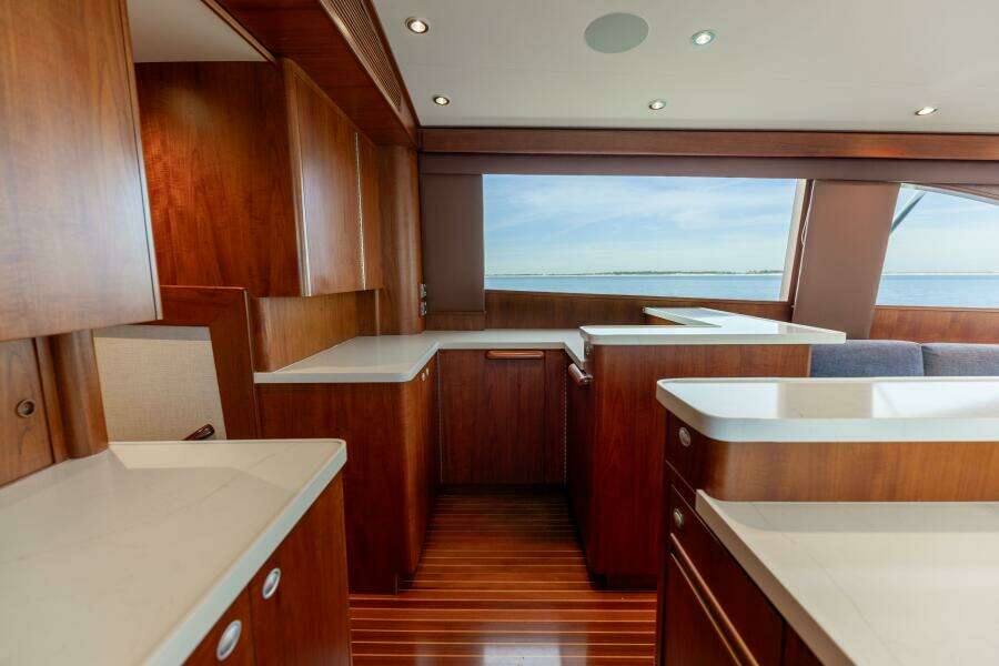 2006 Jim Smith 68 Convertible- Galley