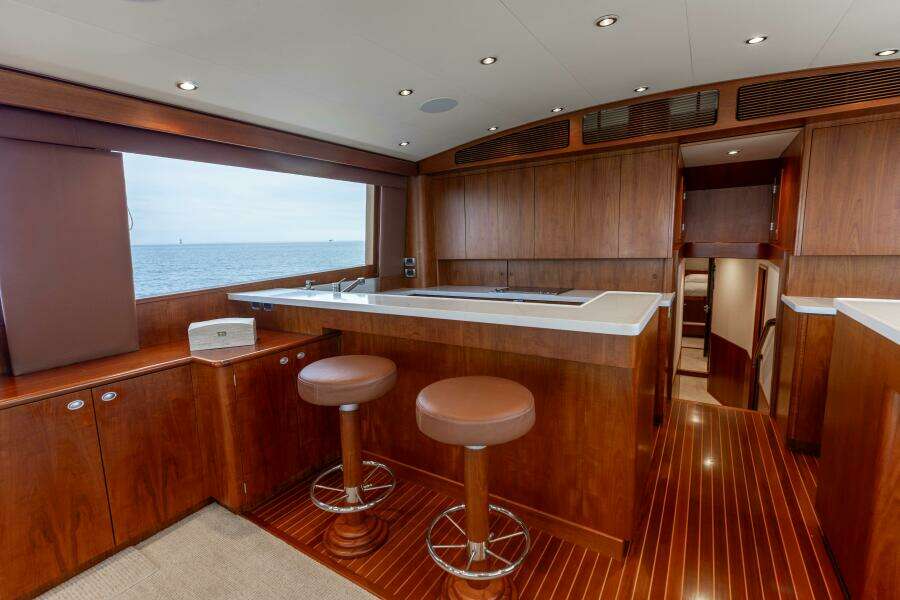 2006 Jim Smith 68 Convertible- Galley