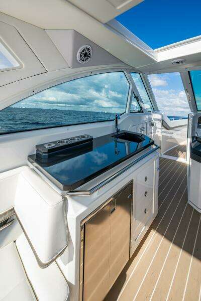 2022 Formula 380 ssc