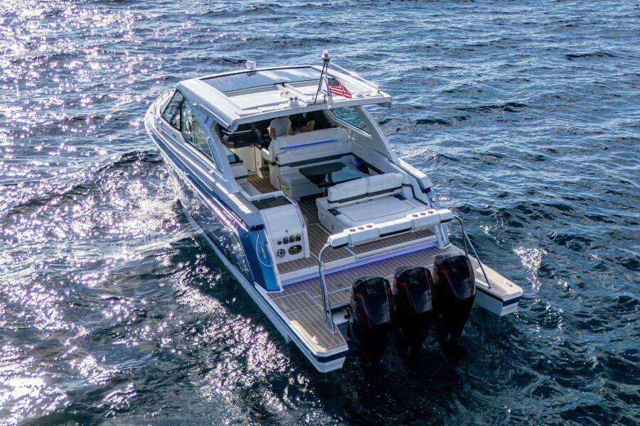 2022 Formula 380 ssc