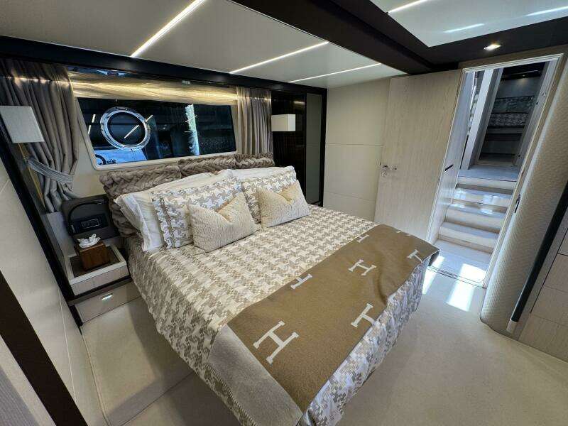 2018 Azimut 66 Flybridge
