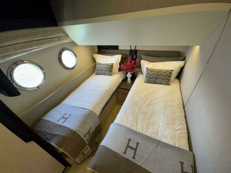 2018 Azimut 66 Flybridge