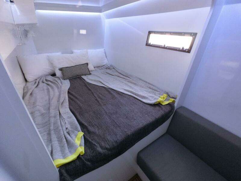 2017 Grainger Barefoot 40