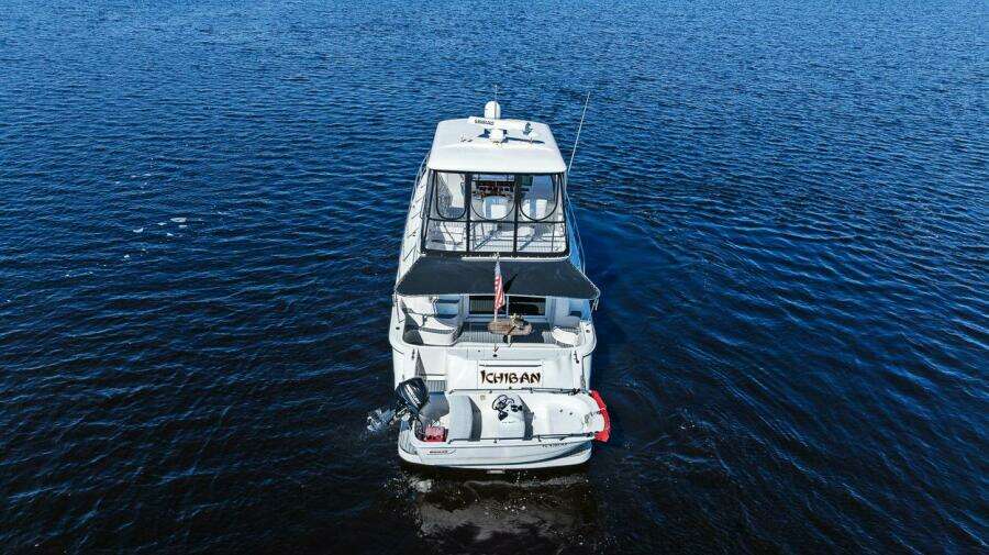 1998 Sea Ray 480 Sedan Bridge