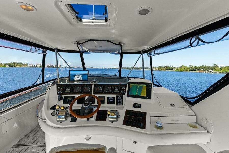 1998 Sea Ray 480 Sedan Bridge