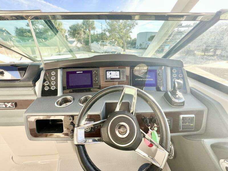 2021 Chaparral 280 OSX