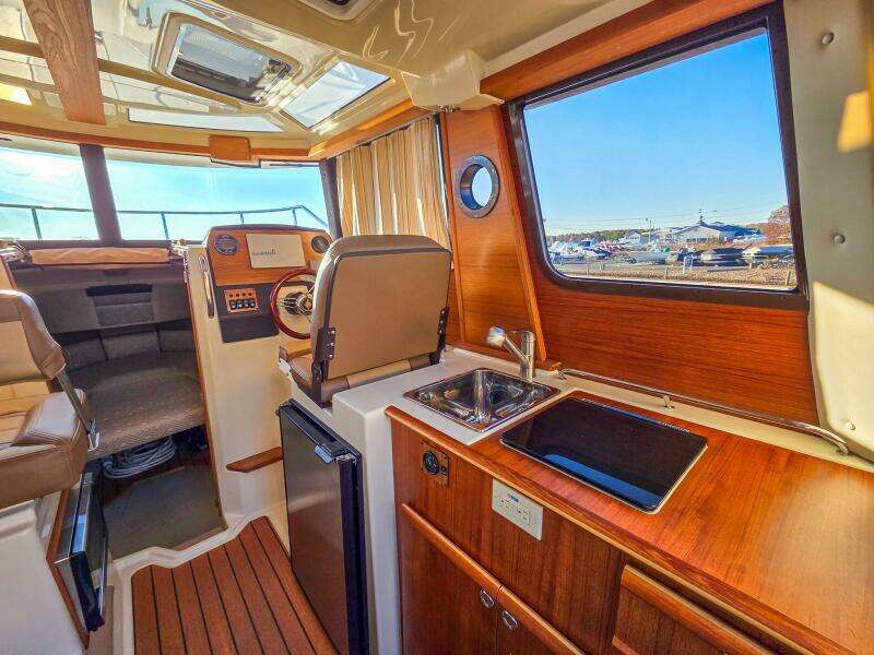 2021 Ranger Tugs R-23