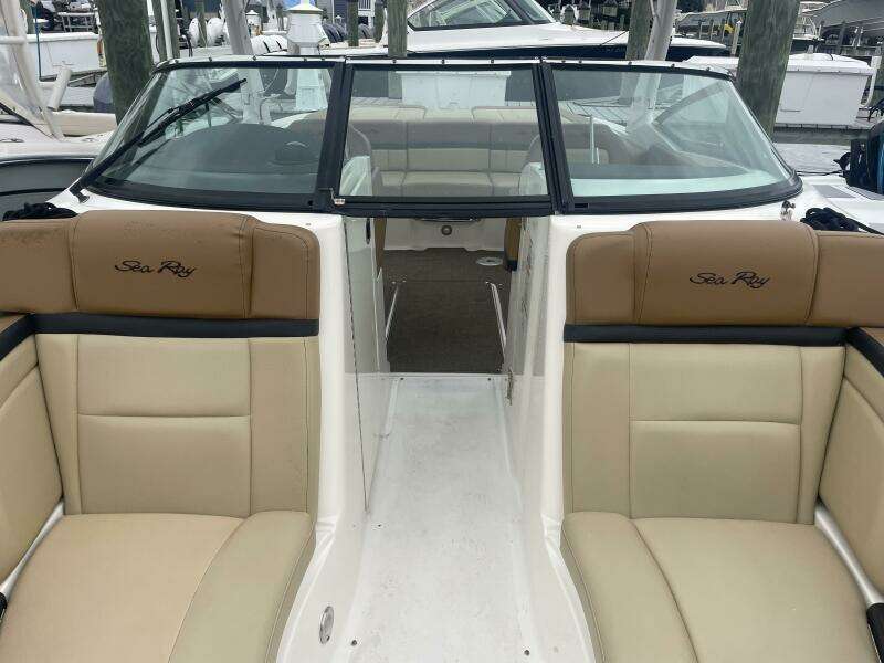 2014 Sea Ray 250 SLX