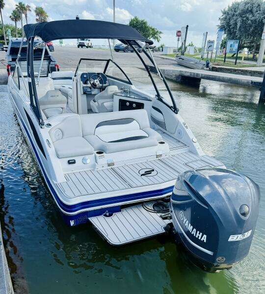 2015 Starcraft Crossover 250 SCX OB