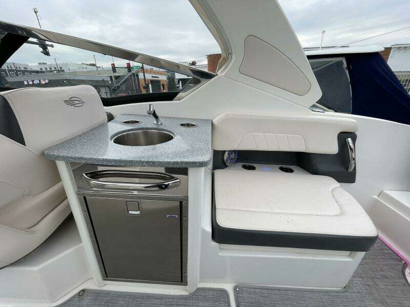 2017 Chaparral 307 SSX