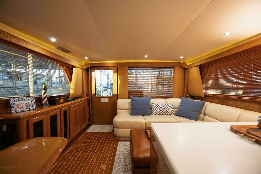 1998 Viking 50 Convertible 