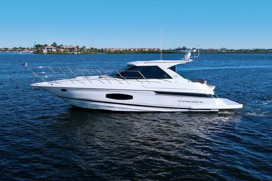 2014 Regal 46 Sport Coupe