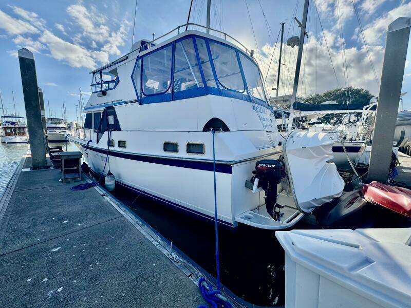 1986 Marine Trader 47 Tradewinds