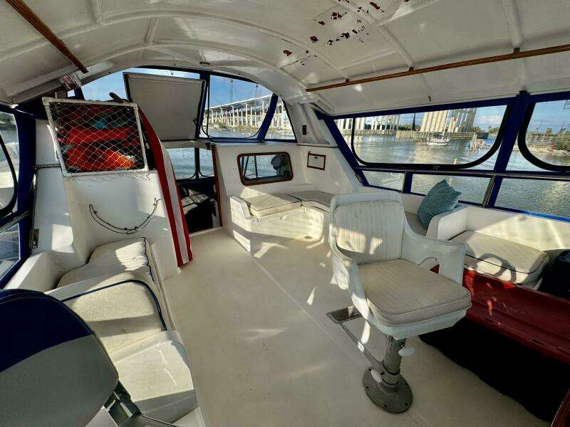 1986 Marine Trader 47 Tradewinds