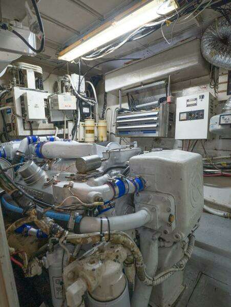 1975 Hatteras 58 Yacht Fisherman