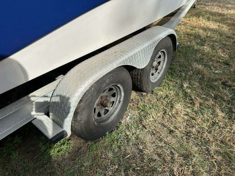 2008 NauticStar 2400 NauticBAY