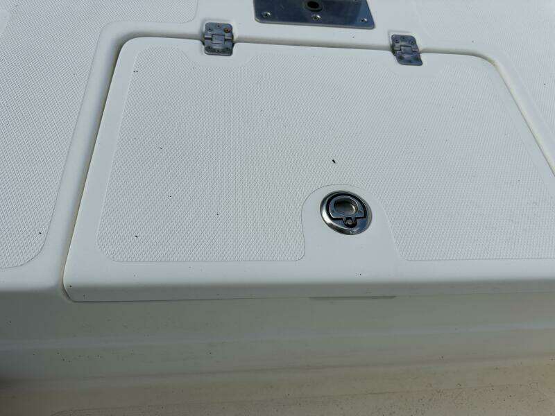 2008 NauticStar 2400 NauticBAY