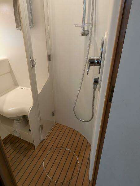 1998 Viking Princess Sport Cruiser