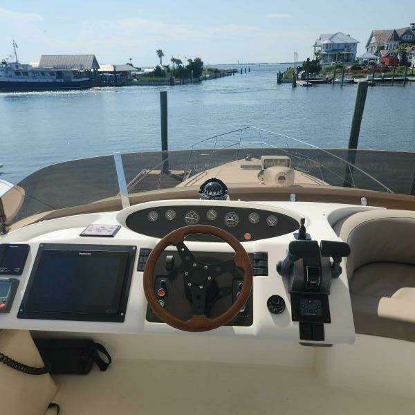 1998 Viking Princess Sport Cruiser