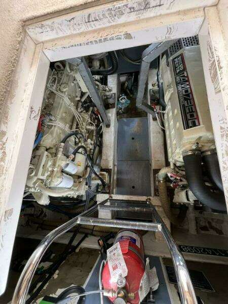 1998 Viking Princess Sport Cruiser