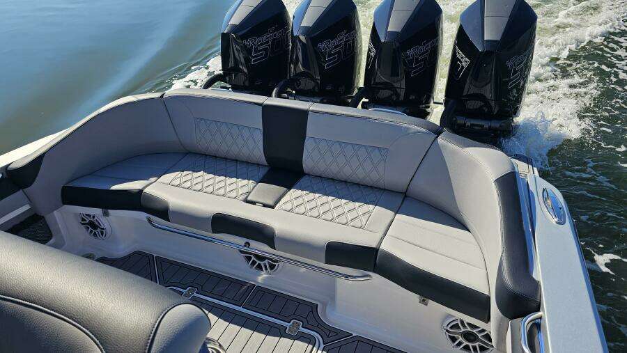 2024 Nor-Tech 390 Sport Center Console