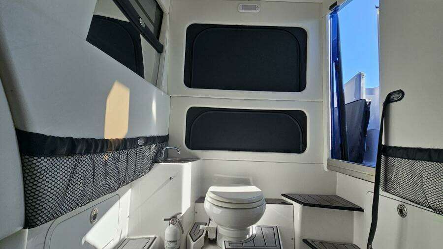 2024 Nor-Tech 390 Sport Center Console