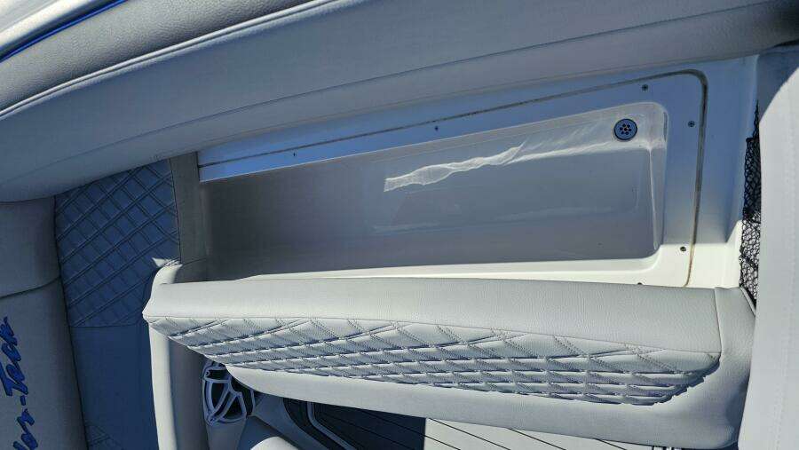 2024 Nor-Tech 390 Sport Center Console