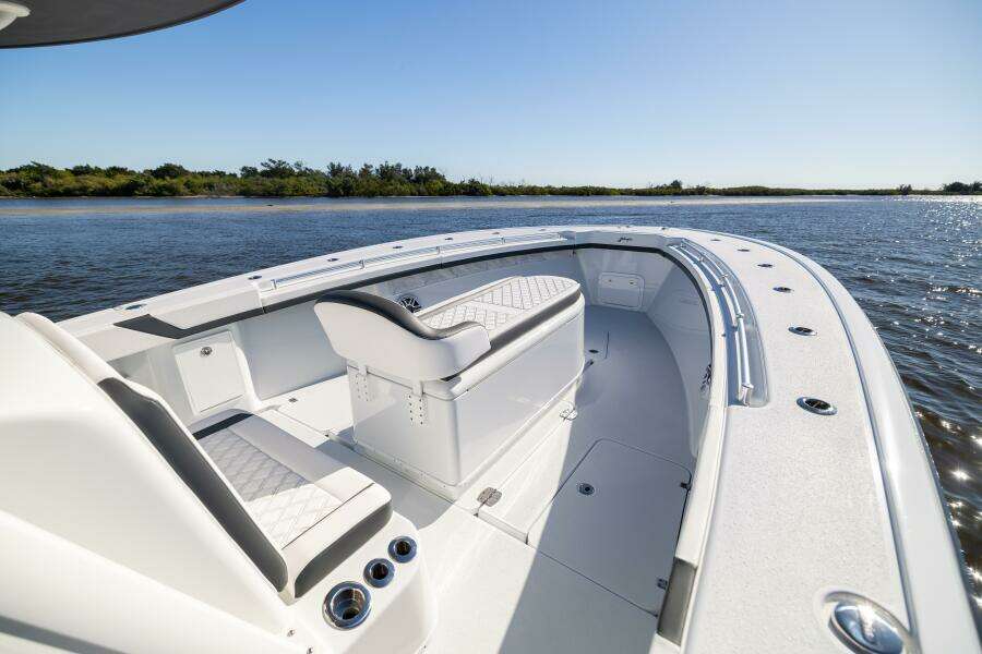 2024 Yellowfin 39 Offshore