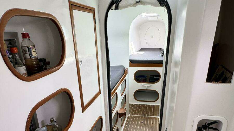 2011 Custom Andaman Cabriolet 39