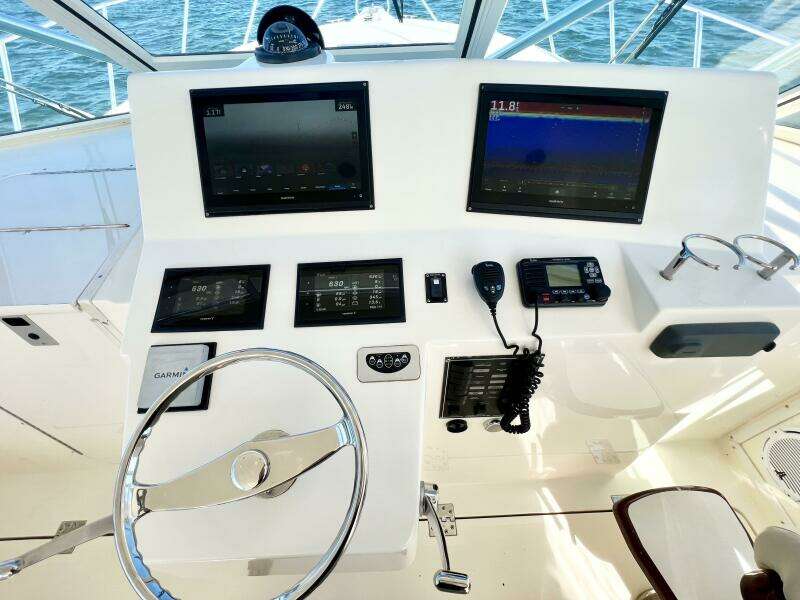 2007 Albemarle 41 Express