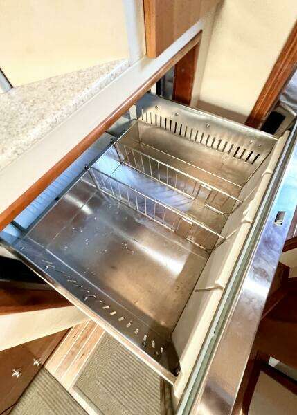 2007 Albemarle 41 Express