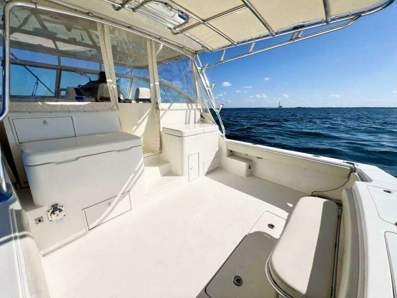 2007 Albemarle 41 Express