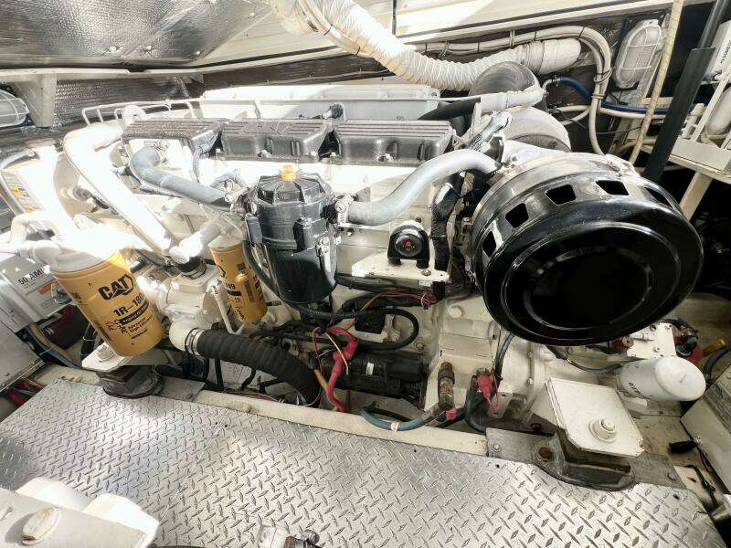 2007 Albemarle 41 Express