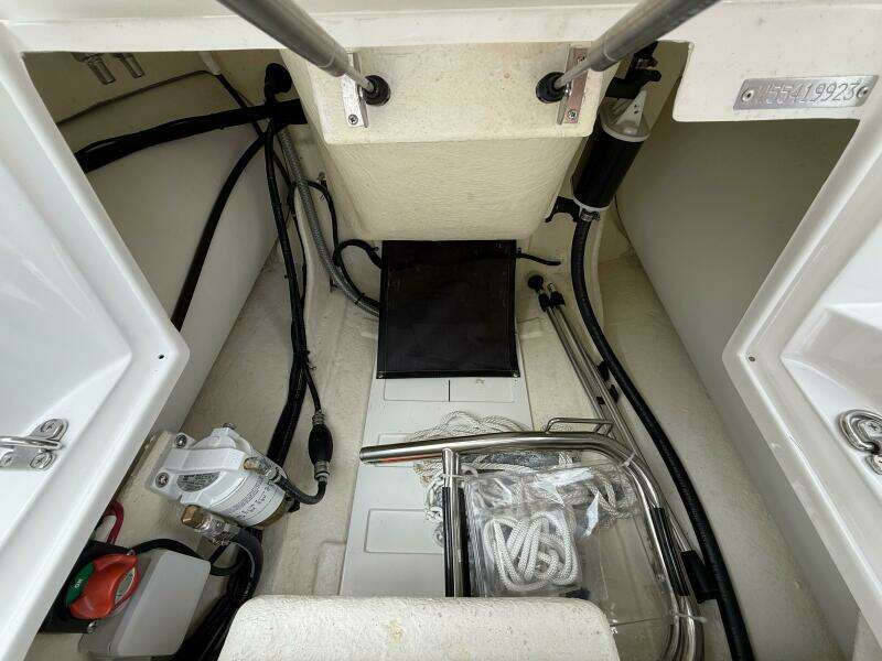 2024 Walker Bay Generation 360 DLX