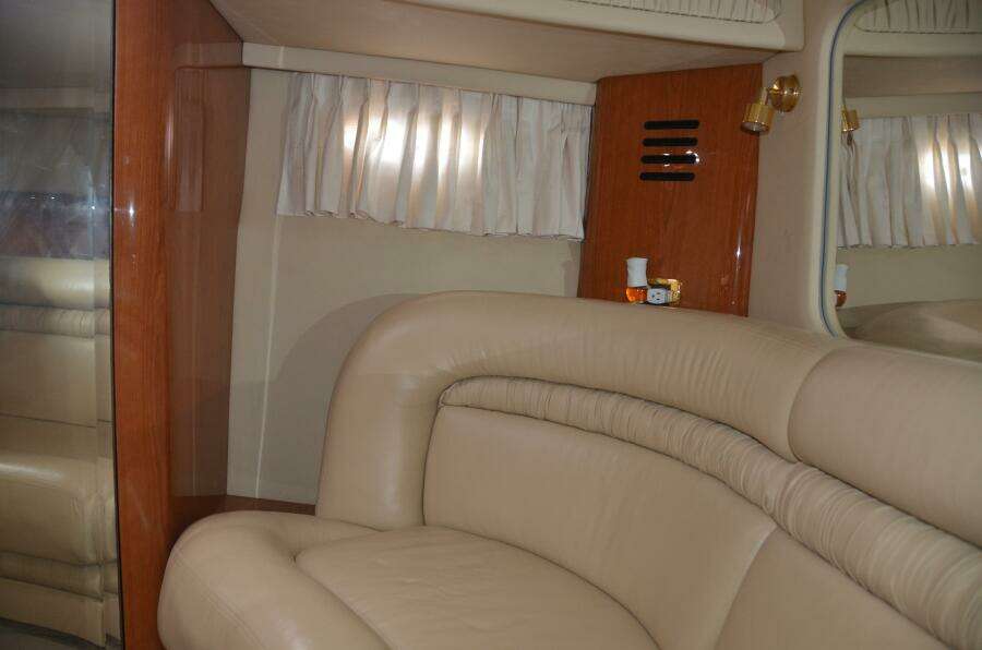Sea Ray 46 4 RICH-SHER OR POORER - Salon