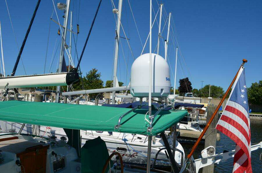 1986 Hans Christian 43 Christina