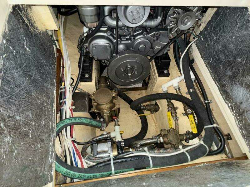 1986 Hans Christian 43 Christina