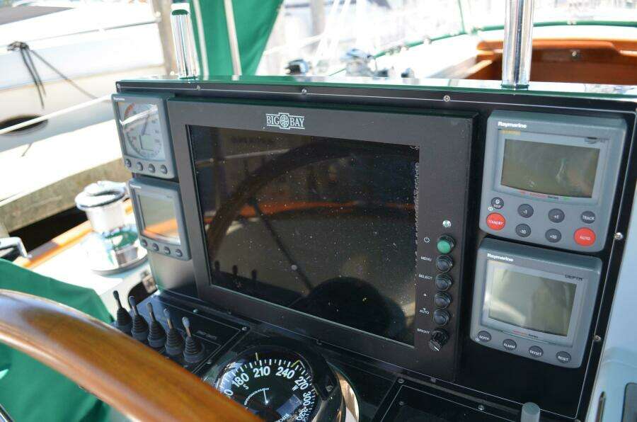 1986 Hans Christian 43 Christina