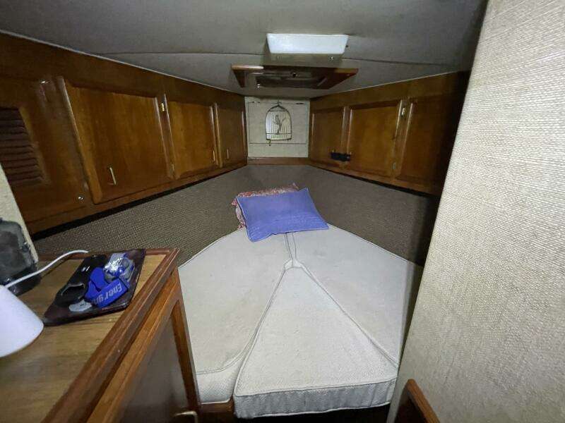 1986 Egg Harbor 40 Motor Yacht