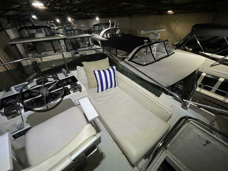 1986 Egg Harbor 40 Motor Yacht