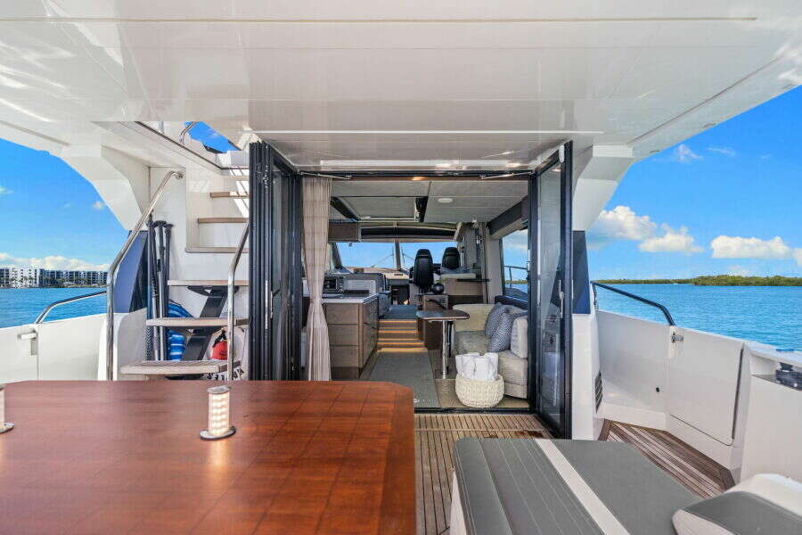 2020 Galeon 680 FLYBRIDGE