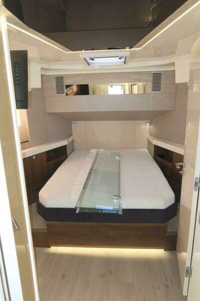 2026 Cobra Seamaster 45