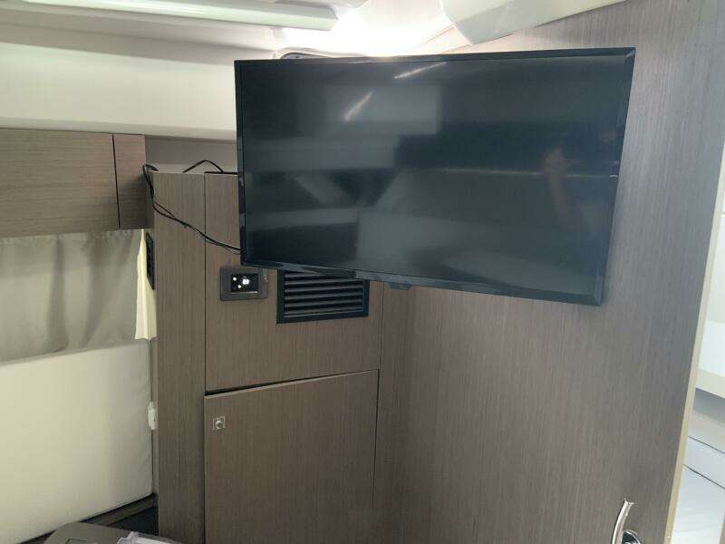 2025 Jeanneau NC 1095 Coupe